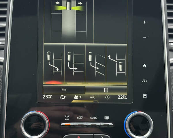 Белый Рено Гранд Сценик, объемом двигателя 1.7 л и пробегом 164 тыс. км за 19499 $, фото 43 на Automoto.ua