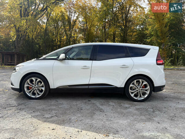 Белый Рено Гранд Сценик, объемом двигателя 1.7 л и пробегом 199 тыс. км за 15550 $, фото 11 на Automoto.ua