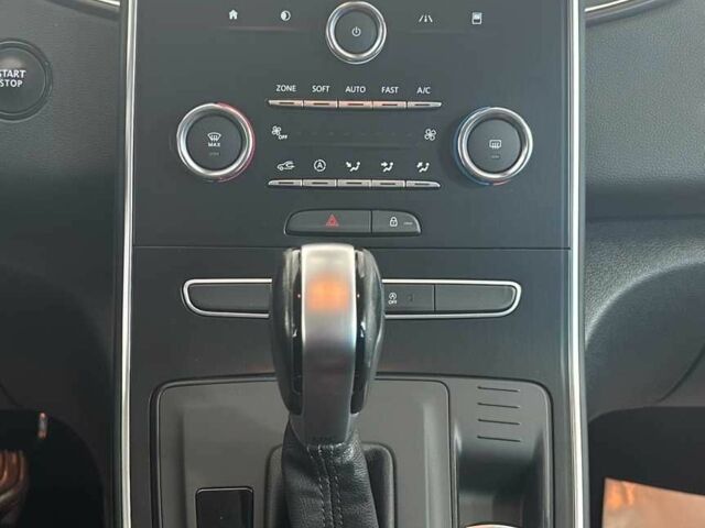 Белый Рено Гранд Сценик, объемом двигателя 1.7 л и пробегом 196 тыс. км за 16450 $, фото 14 на Automoto.ua