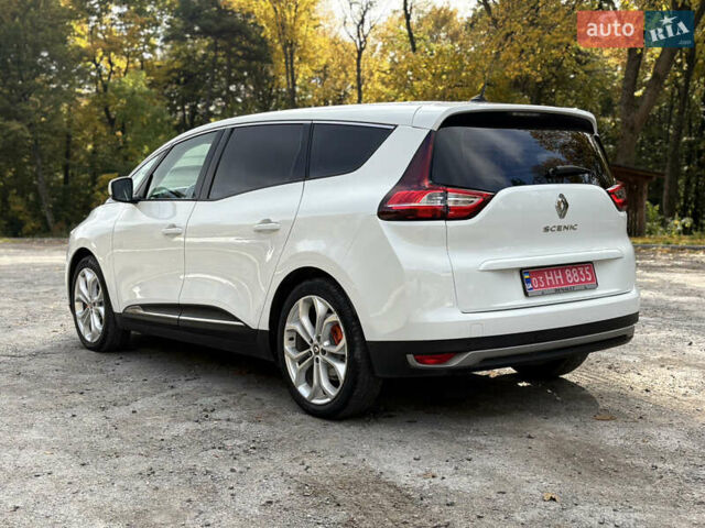 Белый Рено Гранд Сценик, объемом двигателя 1.7 л и пробегом 199 тыс. км за 15600 $, фото 2 на Automoto.ua