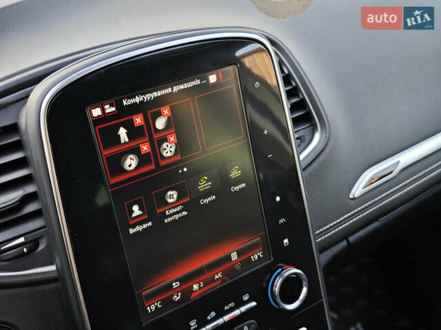 Белый Рено Гранд Сценик, объемом двигателя 1.7 л и пробегом 170 тыс. км за 17999 $, фото 37 на Automoto.ua