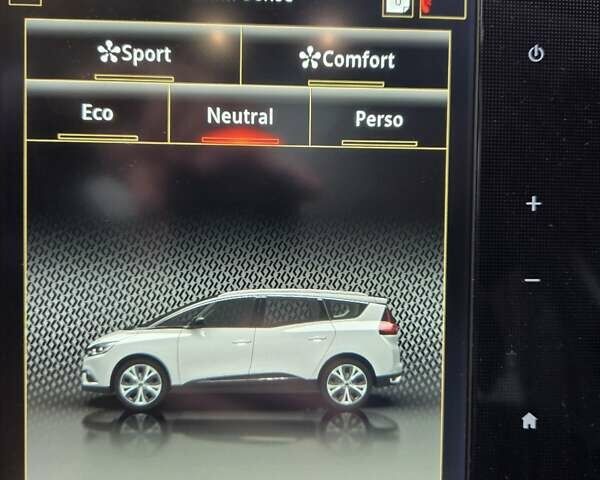 Білий Рено Гранд Сценік, об'ємом двигуна 0 л та пробігом 192 тис. км за 16500 $, фото 12 на Automoto.ua