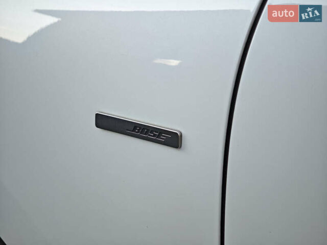 Белый Рено Гранд Сценик, объемом двигателя 1.7 л и пробегом 170 тыс. км за 17999 $, фото 16 на Automoto.ua