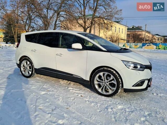 Белый Рено Гранд Сценик, объемом двигателя 1.87 л и пробегом 155 тыс. км за 16848 $, фото 22 на Automoto.ua