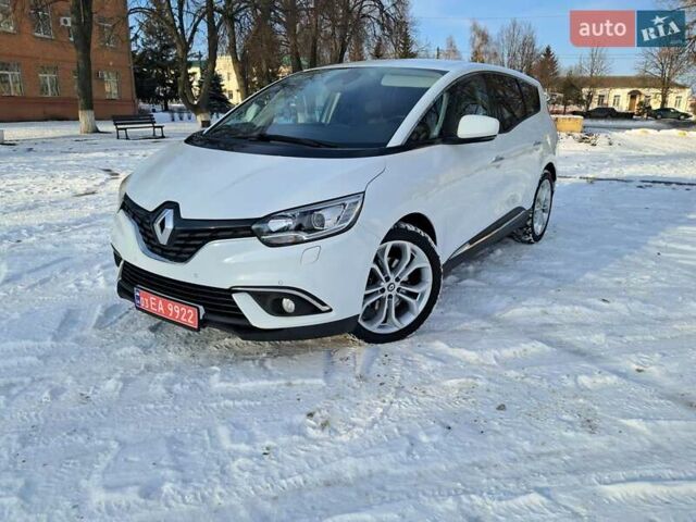 Белый Рено Гранд Сценик, объемом двигателя 1.87 л и пробегом 155 тыс. км за 16848 $, фото 1 на Automoto.ua