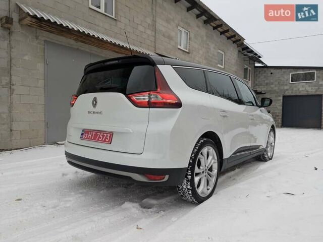 Белый Рено Гранд Сценик, объемом двигателя 1.7 л и пробегом 111 тыс. км за 16100 $, фото 10 на Automoto.ua