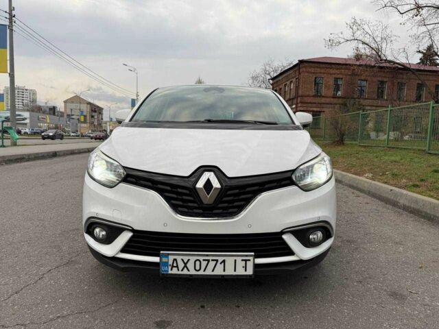 Білий Рено Гранд Сценік, об'ємом двигуна 1.8 л та пробігом 163 тис. км за 13500 $, фото 2 на Automoto.ua