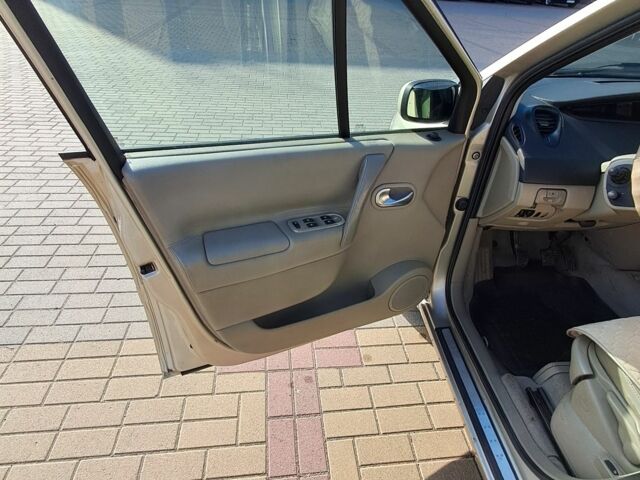 Рено Гранд Сценик 2007 в Хмельницком на Automoto.ua Бежевый Рено Гранд Сценик, объемом двигателя 2 л и пробегом 300 тыс. км за 4400 $, фото 6 на Automoto.ua