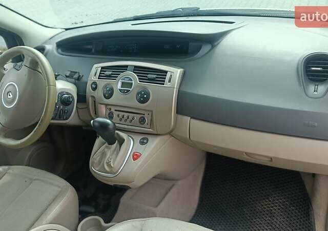 Бежевий Рено Гранд Сценік, об'ємом двигуна 1.87 л та пробігом 352 тис. км за 3500 $, фото 18 на Automoto.ua