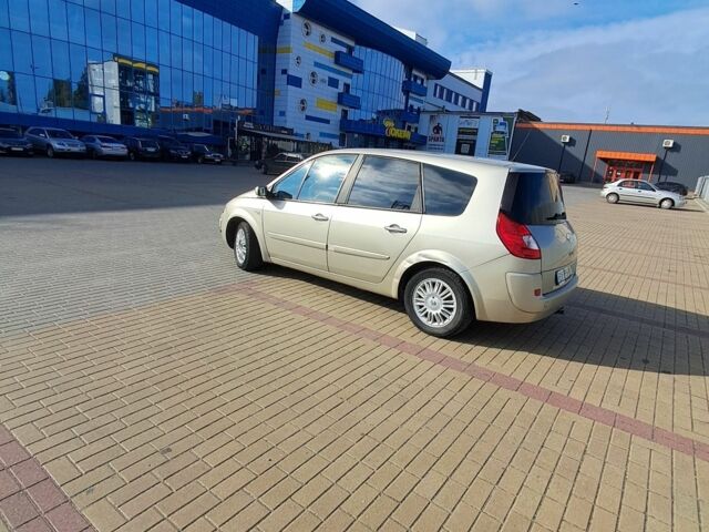 Рено Гранд Сценик 2007 в Хмельницком на Automoto.ua Бежевый Рено Гранд Сценик, объемом двигателя 2 л и пробегом 300 тыс. км за 4400 $, фото 1 на Automoto.ua