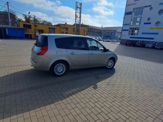 Рено Гранд Сценик 2007 в Хмельницком на Automoto.ua Бежевый Рено Гранд Сценик, объемом двигателя 2 л и пробегом 300 тыс. км за 4400 $, фото 3 на Automoto.ua