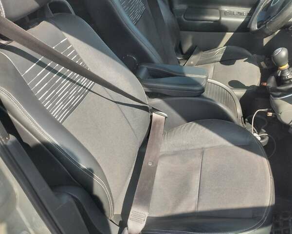 Бежевий Рено Гранд Сценік, об'ємом двигуна 1.5 л та пробігом 200 тис. км за 5900 $, фото 3 на Automoto.ua