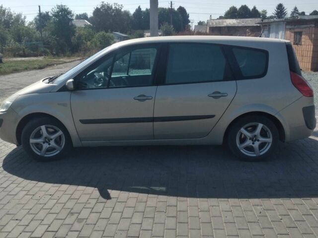 Бежевый Рено Гранд Сценик, объемом двигателя 1.5 л и пробегом 200 тыс. км за 5900 $, фото 7 на Automoto.ua