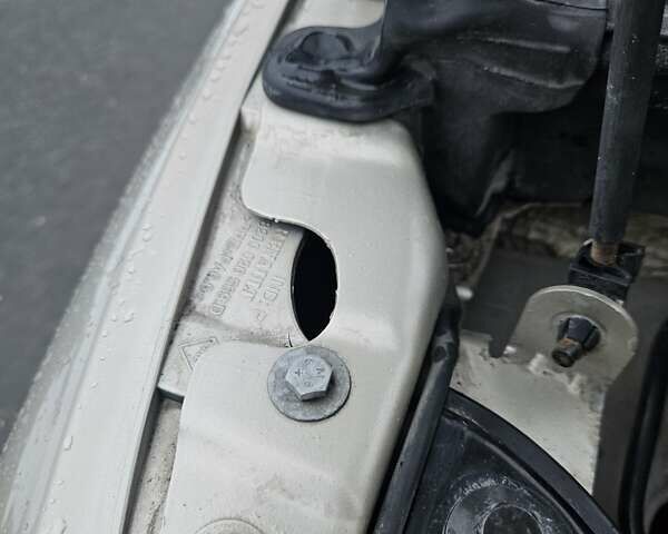 Бежевий Рено Гранд Сценік, об'ємом двигуна 1.6 л та пробігом 210 тис. км за 5800 $, фото 105 на Automoto.ua