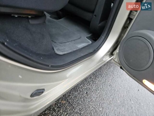 Бежевий Рено Гранд Сценік, об'ємом двигуна 1.6 л та пробігом 210 тис. км за 5800 $, фото 61 на Automoto.ua