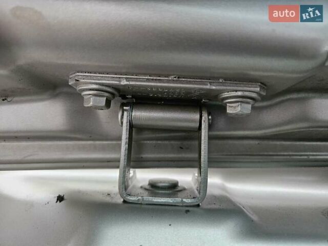 Бежевий Рено Гранд Сценік, об'ємом двигуна 1.6 л та пробігом 210 тис. км за 5800 $, фото 49 на Automoto.ua