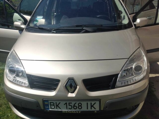 Бежевый Рено Гранд Сценик, объемом двигателя 1.5 л и пробегом 200 тыс. км за 5900 $, фото 10 на Automoto.ua