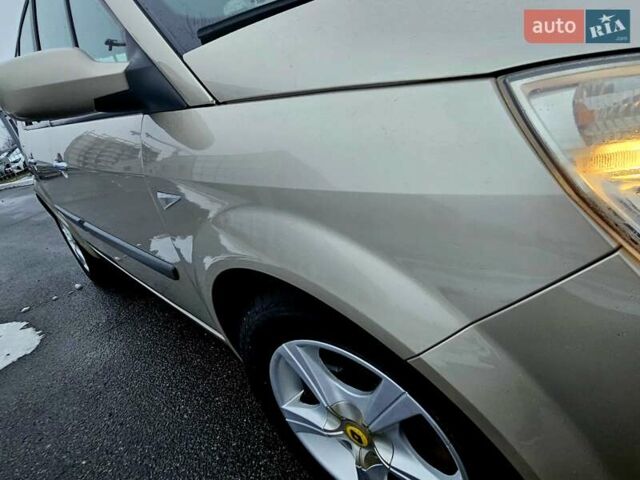 Бежевий Рено Гранд Сценік, об'ємом двигуна 1.6 л та пробігом 210 тис. км за 5800 $, фото 43 на Automoto.ua