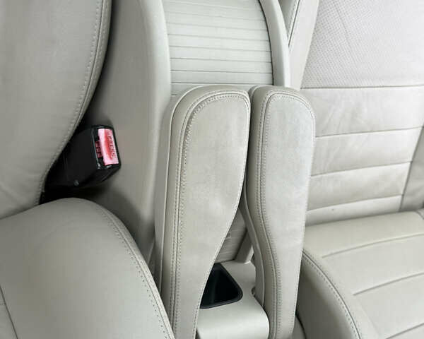 Бежевый Рено Гранд Сценик, объемом двигателя 2 л и пробегом 249 тыс. км за 5800 $, фото 16 на Automoto.ua