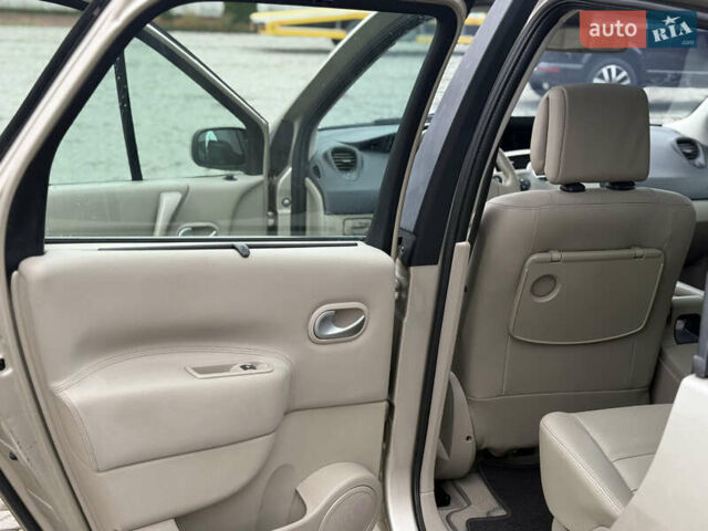 Бежевый Рено Гранд Сценик, объемом двигателя 2 л и пробегом 249 тыс. км за 5800 $, фото 7 на Automoto.ua