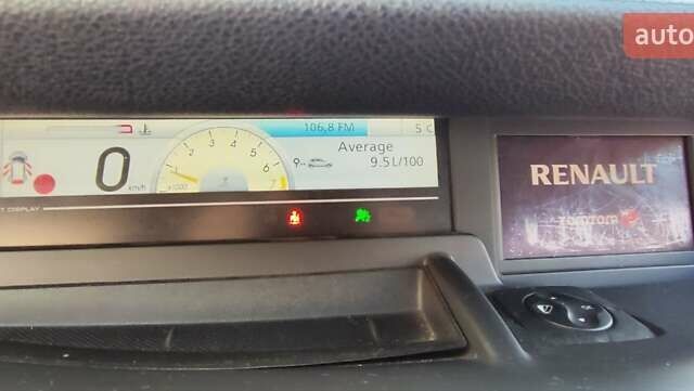 Рено Гранд Сценік 2009 у Полтаві на Automoto.ua Бежевий Рено Гранд Сценік, об'ємом двигуна 1.4 л та пробігом 157 тис. км за 6750 $, фото 13 на Automoto.ua