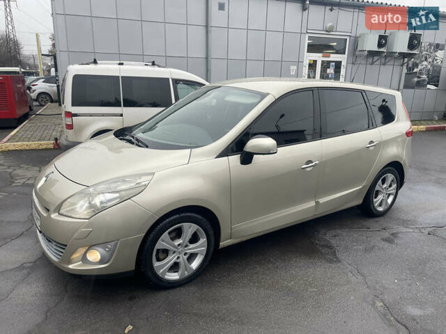 Бежевий Рено Гранд Сценік, об'ємом двигуна 1.4 л та пробігом 228 тис. км за 6200 $, фото 28 на Automoto.ua