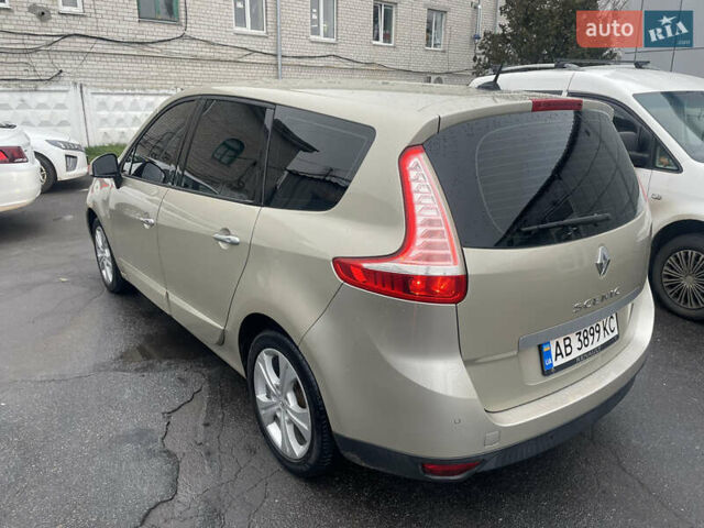 Бежевий Рено Гранд Сценік, об'ємом двигуна 1.4 л та пробігом 228 тис. км за 6200 $, фото 33 на Automoto.ua