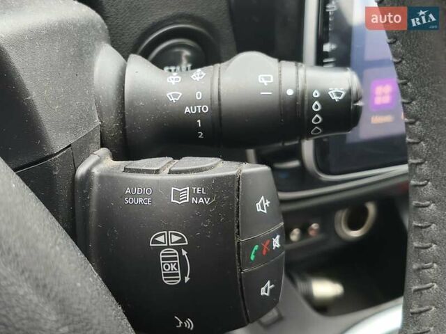 Бежевий Рено Гранд Сценік, об'ємом двигуна 1.46 л та пробігом 247 тис. км за 8200 $, фото 19 на Automoto.ua