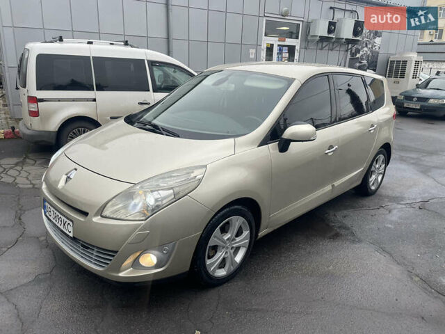 Бежевий Рено Гранд Сценік, об'ємом двигуна 1.4 л та пробігом 228 тис. км за 6200 $, фото 47 на Automoto.ua