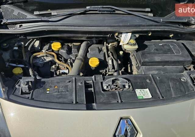 Бежевый Рено Гранд Сценик, объемом двигателя 1.5 л и пробегом 231 тыс. км за 7300 $, фото 7 на Automoto.ua