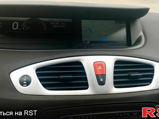 Бежевый Рено Гранд Сценик, объемом двигателя 19 л и пробегом 246 тыс. км за 7500 $, фото 6 на Automoto.ua