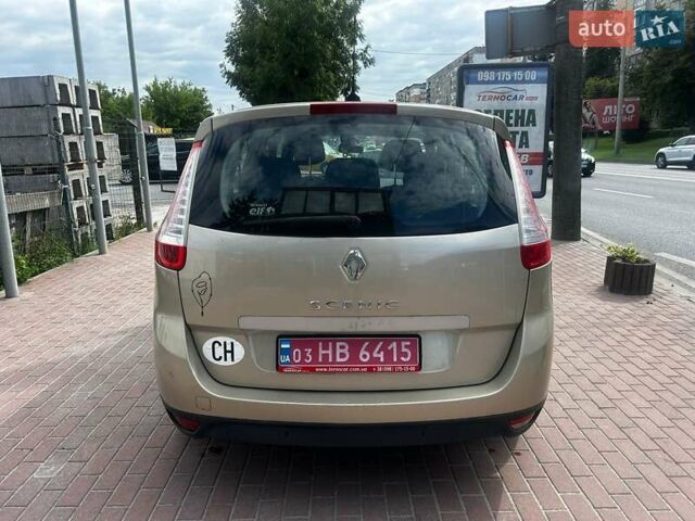 Бежевий Рено Гранд Сценік, об'ємом двигуна 2 л та пробігом 198 тис. км за 6490 $, фото 4 на Automoto.ua