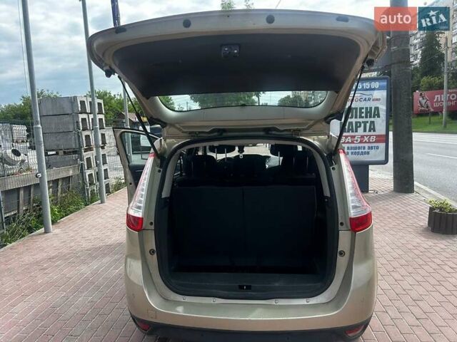 Бежевый Рено Гранд Сценик, объемом двигателя 2 л и пробегом 199 тыс. км за 6290 $, фото 13 на Automoto.ua