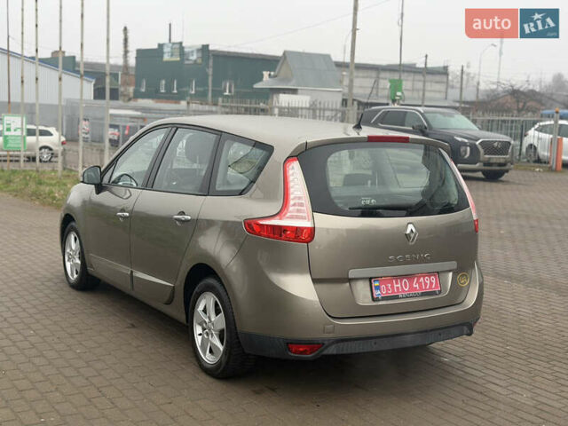 Бежевый Рено Гранд Сценик, объемом двигателя 1.6 л и пробегом 160 тыс. км за 6850 $, фото 5 на Automoto.ua
