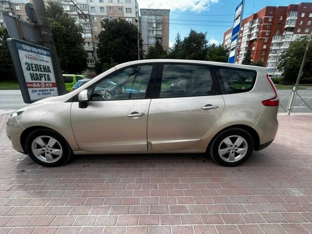 Бежевый Рено Гранд Сценик, объемом двигателя 2 л и пробегом 199 тыс. км за 6290 $, фото 4 на Automoto.ua