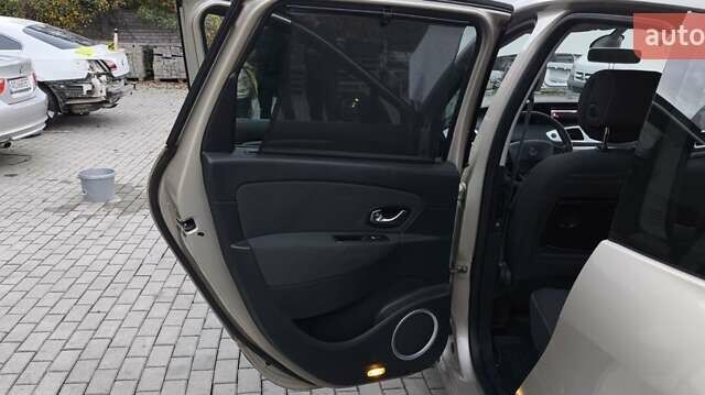 Бежевый Рено Гранд Сценик, объемом двигателя 1.4 л и пробегом 216 тыс. км за 5900 $, фото 23 на Automoto.ua