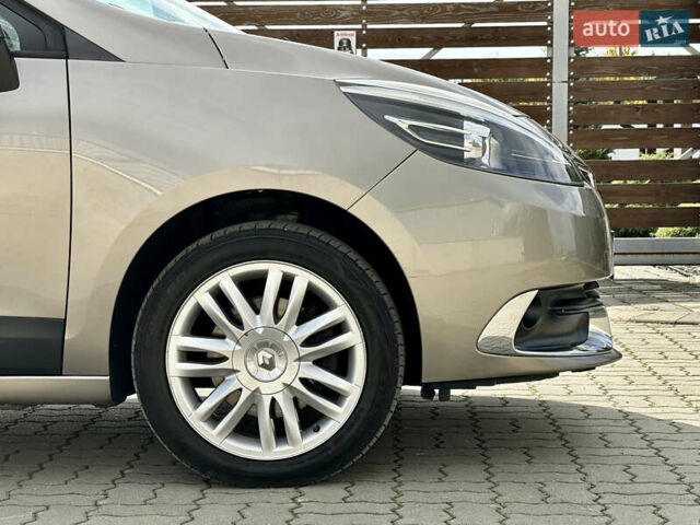 Бежевый Рено Гранд Сценик, объемом двигателя 1.5 л и пробегом 186 тыс. км за 9450 $, фото 35 на Automoto.ua