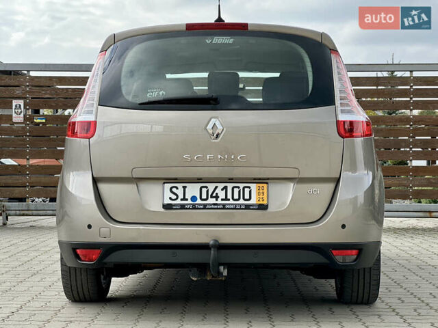 Бежевый Рено Гранд Сценик, объемом двигателя 1.5 л и пробегом 186 тыс. км за 9450 $, фото 48 на Automoto.ua