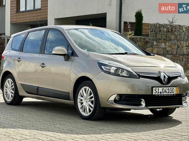 Бежевый Рено Гранд Сценик, объемом двигателя 1.5 л и пробегом 186 тыс. км за 9450 $, фото 34 на Automoto.ua