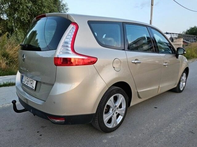 Бежевый Рено Гранд Сценик, объемом двигателя 2 л и пробегом 187 тыс. км за 7100 $, фото 7 на Automoto.ua