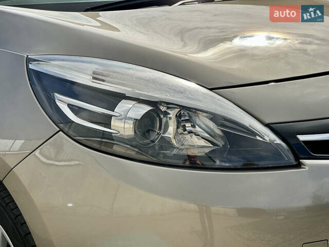 Бежевый Рено Гранд Сценик, объемом двигателя 1.5 л и пробегом 186 тыс. км за 9450 $, фото 38 на Automoto.ua