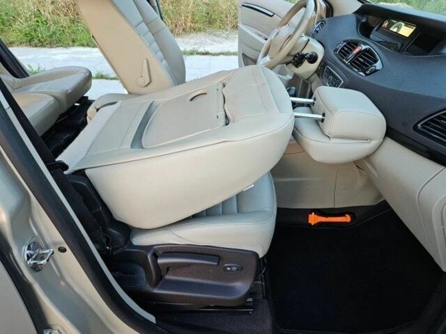 Бежевый Рено Гранд Сценик, объемом двигателя 2 л и пробегом 187 тыс. км за 7100 $, фото 13 на Automoto.ua