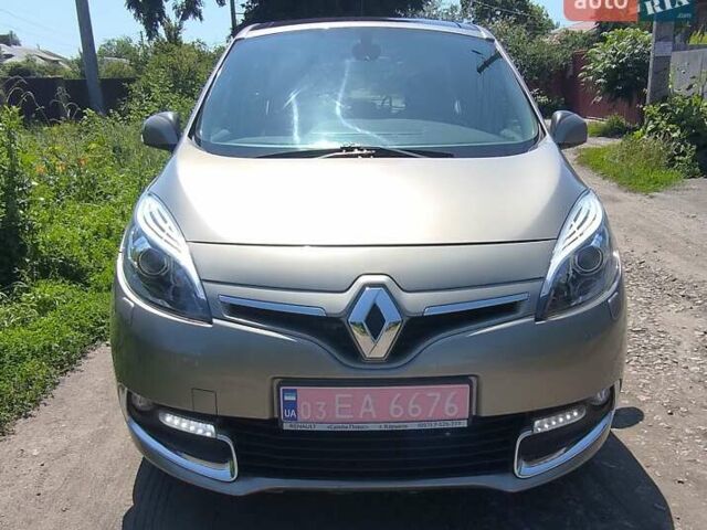 Бежевый Рено Гранд Сценик, объемом двигателя 1.5 л и пробегом 220 тыс. км за 9500 $, фото 4 на Automoto.ua