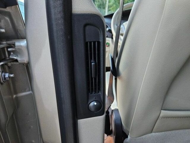 Бежевый Рено Гранд Сценик, объемом двигателя 2 л и пробегом 187 тыс. км за 7100 $, фото 17 на Automoto.ua