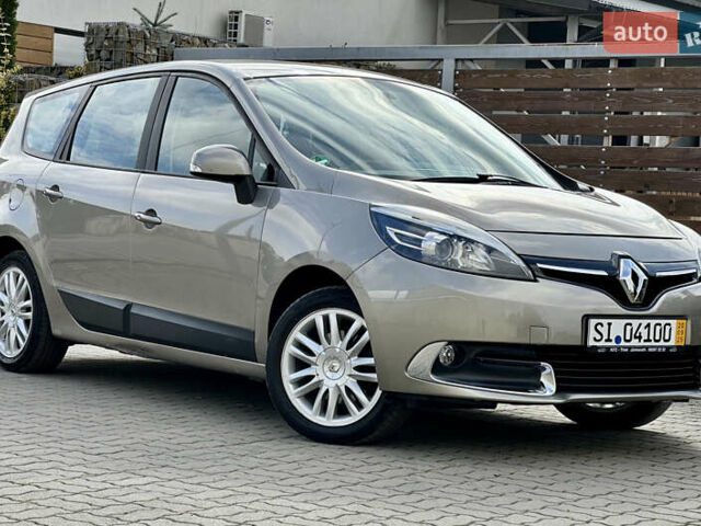 Бежевый Рено Гранд Сценик, объемом двигателя 1.5 л и пробегом 186 тыс. км за 9450 $, фото 24 на Automoto.ua