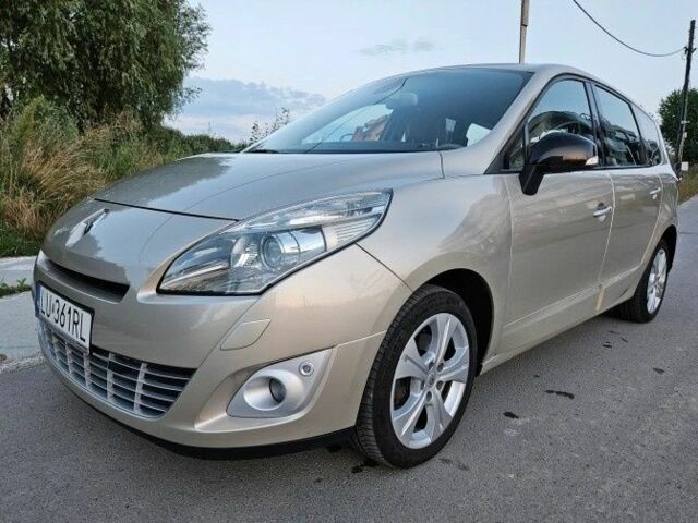 Бежевый Рено Гранд Сценик, объемом двигателя 2 л и пробегом 187 тыс. км за 7100 $, фото 2 на Automoto.ua