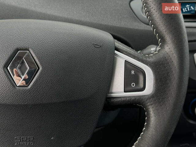 Бежевый Рено Гранд Сценик, объемом двигателя 1.5 л и пробегом 186 тыс. км за 9450 $, фото 59 на Automoto.ua