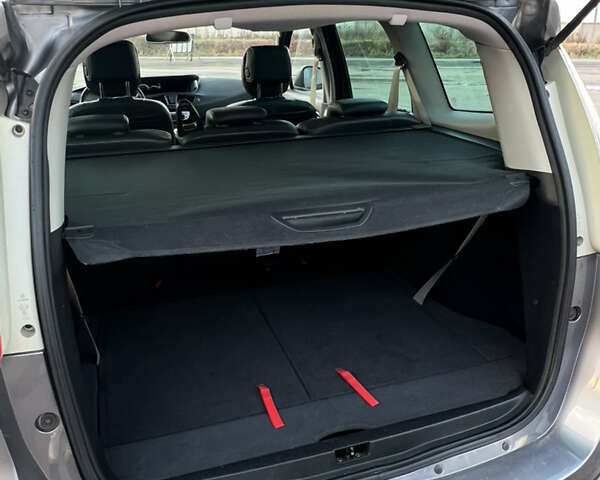 Бежевый Рено Гранд Сценик, объемом двигателя 1.6 л и пробегом 171 тыс. км за 10200 $, фото 49 на Automoto.ua