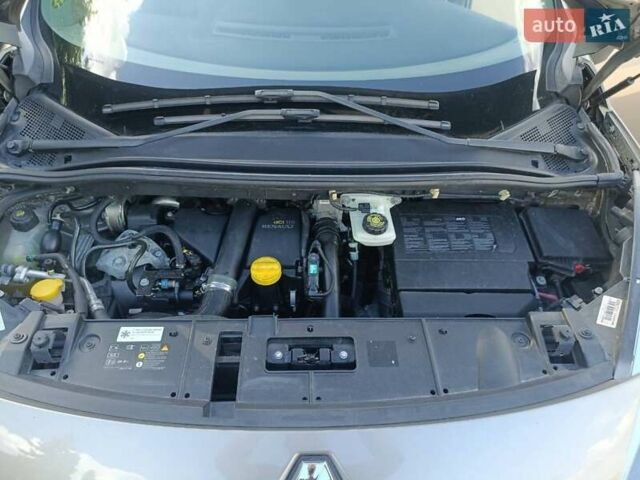 Бежевий Рено Гранд Сценік, об'ємом двигуна 1.5 л та пробігом 230 тис. км за 8800 $, фото 17 на Automoto.ua