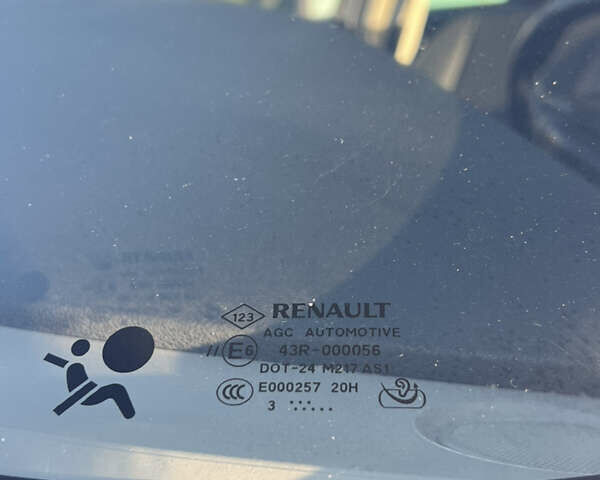 Бежевый Рено Гранд Сценик, объемом двигателя 1.6 л и пробегом 171 тыс. км за 10200 $, фото 33 на Automoto.ua